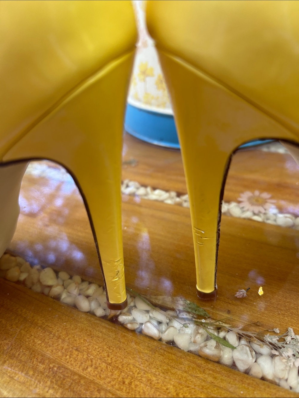 Shoe Dazzle Bright Yellow Patent T-Strap Peep-Toe Heels with Bow - Picture 8 of 11